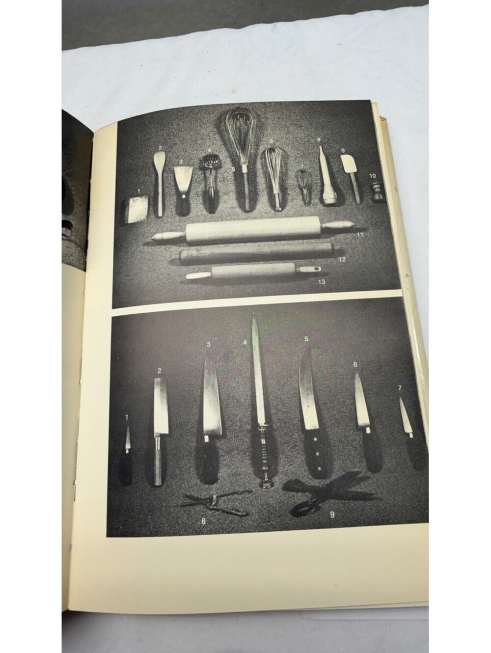 The French Chef Cookbook by Julia Child 1968 First Edition Vintage Hardcover E-4 - Picture 5 of 10